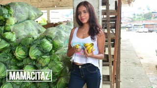 CARNE DEL MERCADO – Big Ass Latina Evelin Suarez Hot Squirting Orgasm