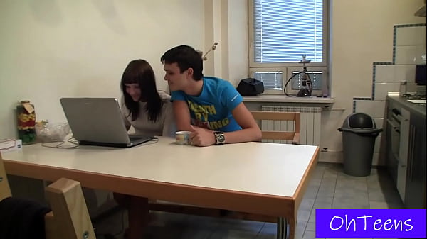 Kveta and Sam Free Video