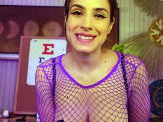 This large amateur cam girl has some very big boobs