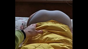 Real Russian couple’s blowjob, cum on ass and after blowjob washing